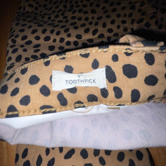 JCREW Women’s Toothpick Leopard Print Jeans, Size 28 - Picture 3 of 3